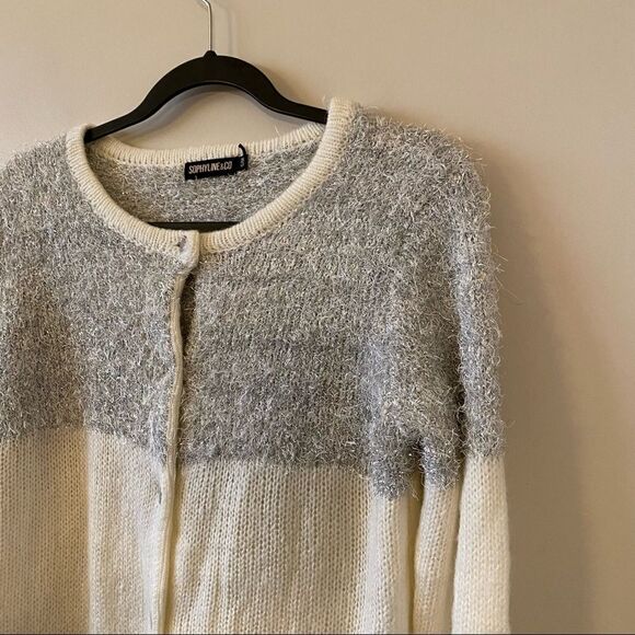 Sophyline & Co- Metallic Detail Top Button Front Cardigan - Picture 6 of 13